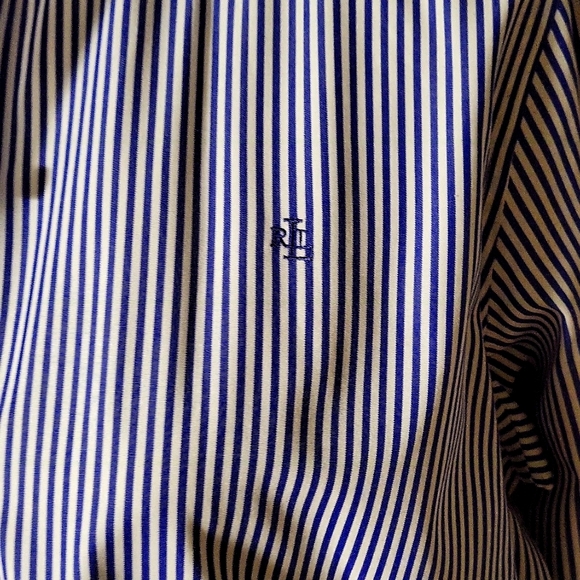 Polo shirts - Picture 6 of 10